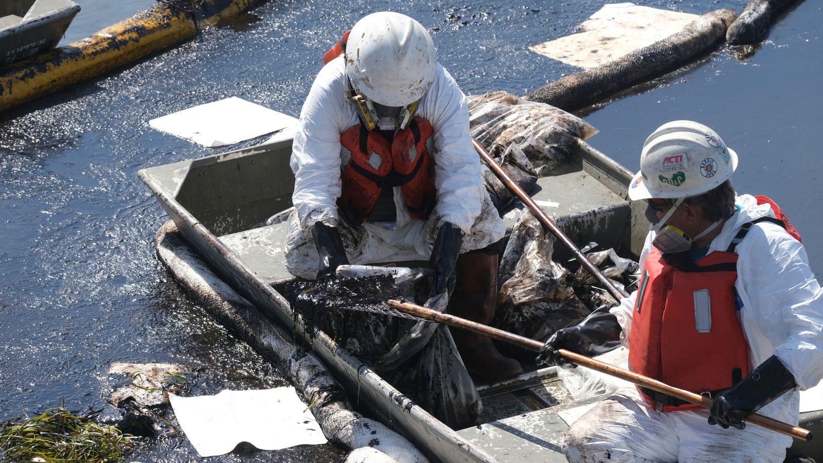 skynews-huntington-beach-spill_5534218