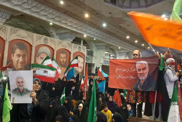 پزشکیان: شهید سلیمانی با دادن خونش ظالمان را رسوا کرد