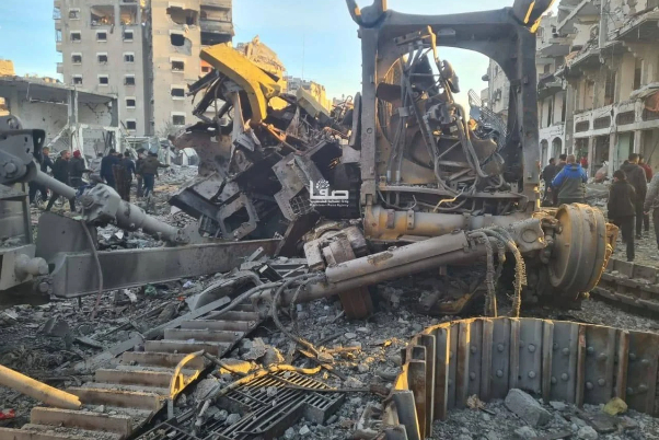 בדרך+חזרה,+ומאמצע+ההריסות,+תיעדו+העזתים+מראות+של+כלי+רכב+ה